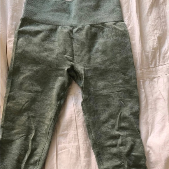 Gymshark camo seamless leggings Sage Green S - Picture 5 of 7